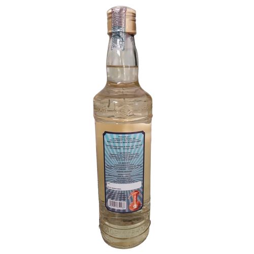 Cachaça de alambique Armazenada em tonel de Amburana de Córrego Fundo - Cachaça Portal do Lago - 670 ml