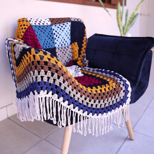 Manta de sofá/Peseira de cama em Crochê, colorida - Modo Crochê - 1 peça